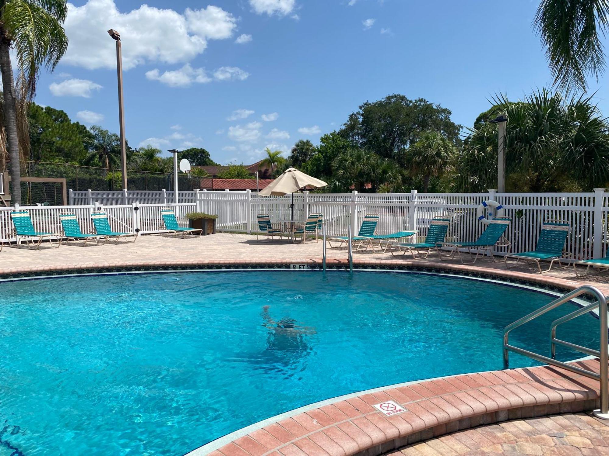 Mycataleya Beautiful Florida Condo แบรเดนตัน ภายนอก รูปภาพ